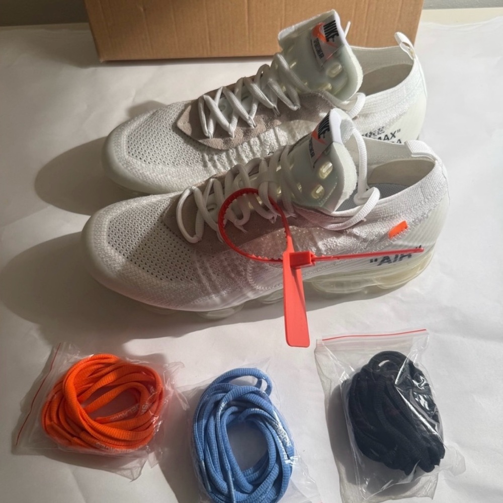 Off-White Nike Air VaporMax w/ Box (Rare) - Picture 6 of 7
